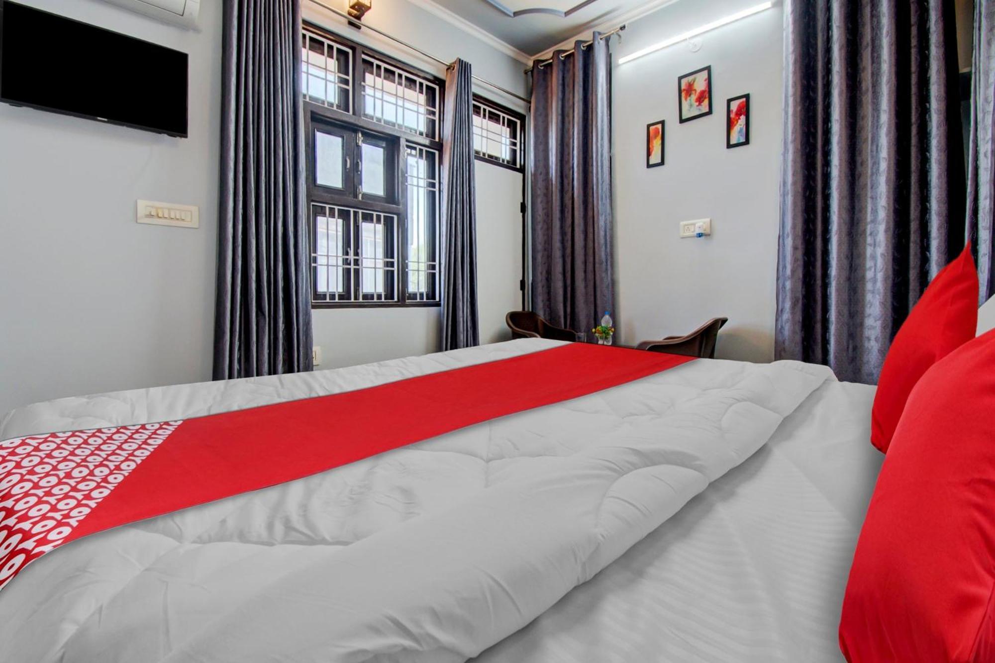 Oyo Flagship 81130 Vanya Guest House Divisione di Divisione di Jaipur Esterno foto